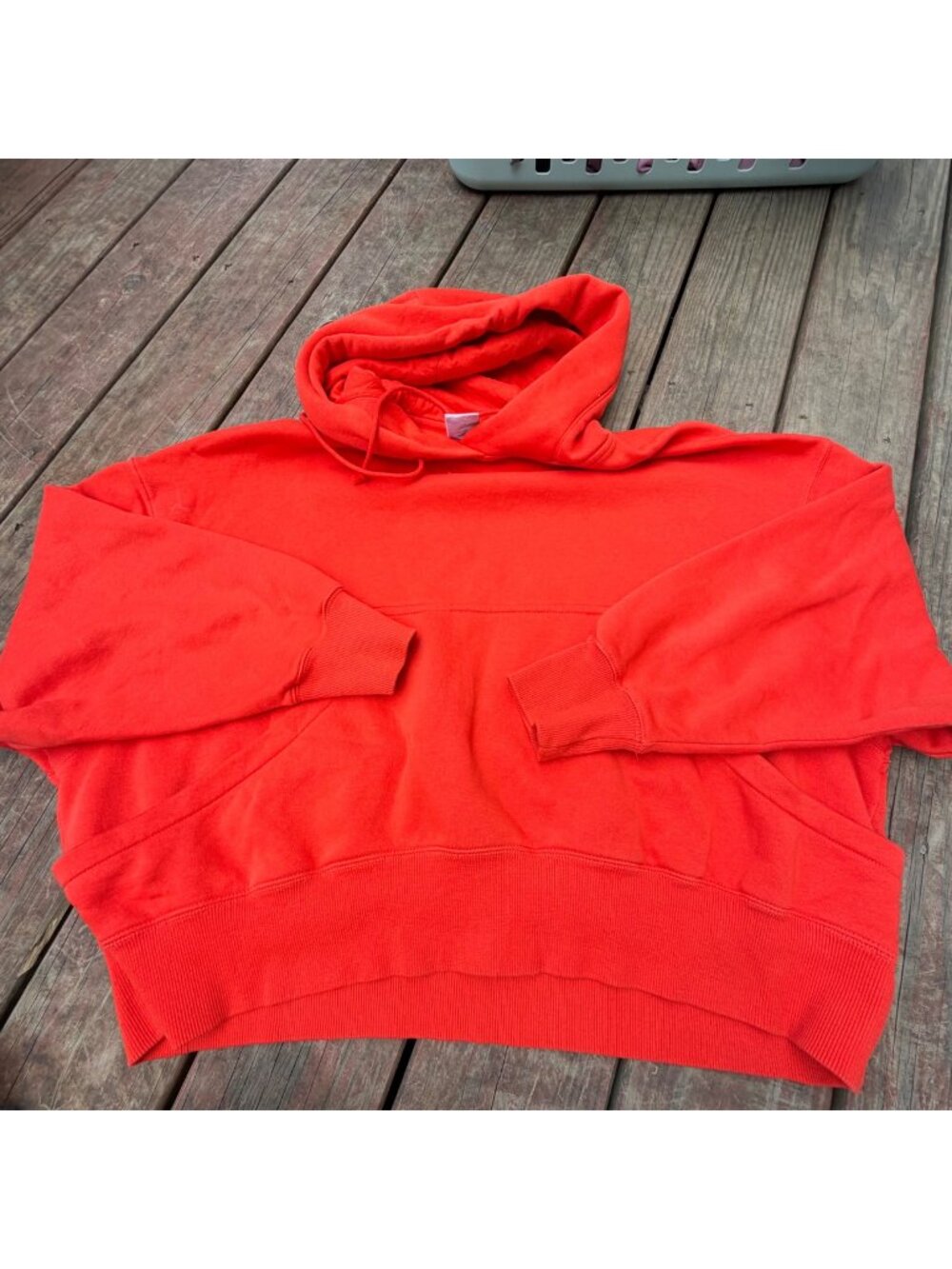 Nike Red Pullover Hoodie M Casual Fit Sweatshirt